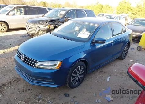 2017 Volkswagen Jetta 1.4T Se z USA, uszkodzony, nr VIN 3VWDB7AJ8HM394865
